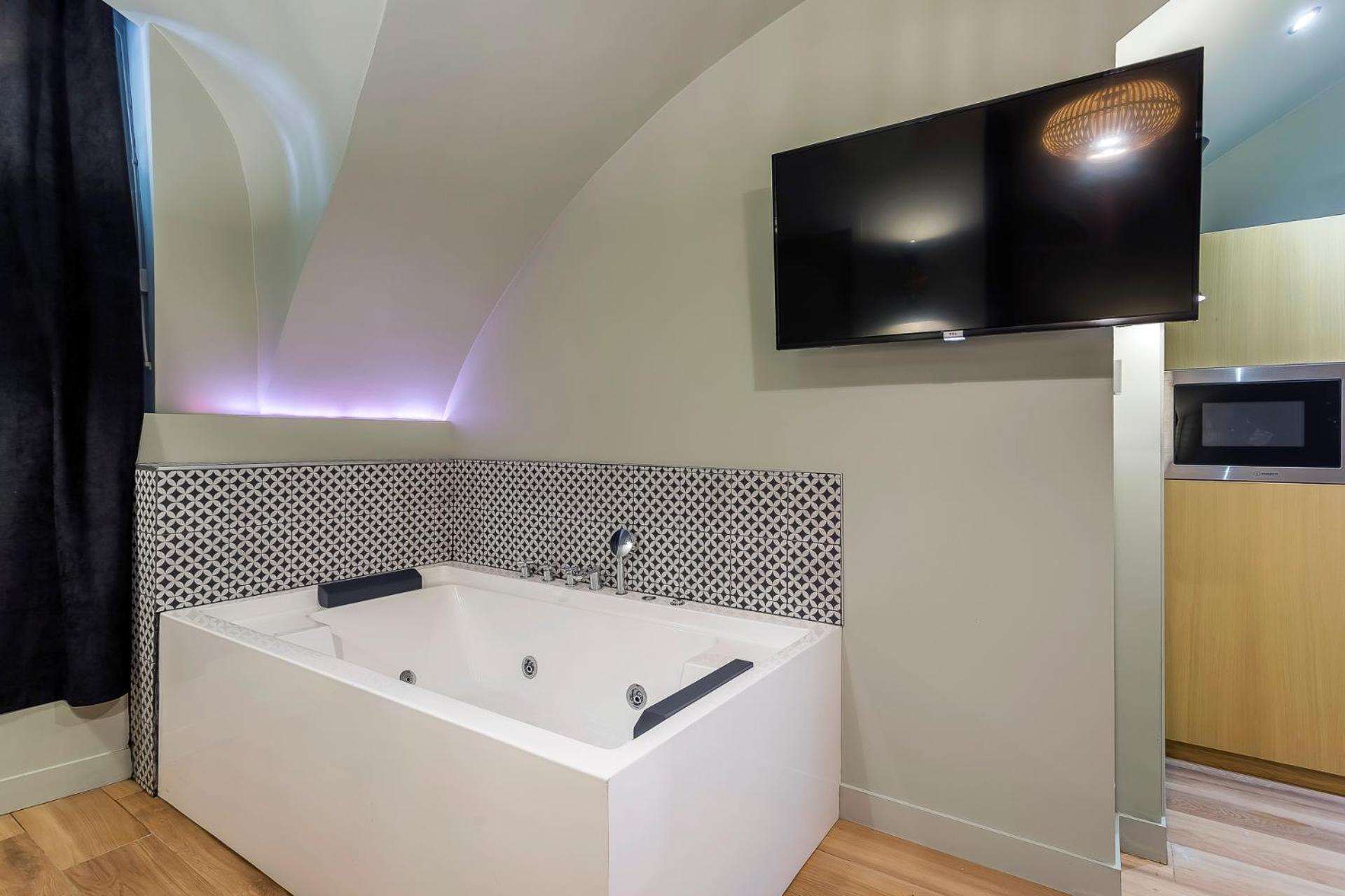 Suite Romantique Balneo Centre Lyon Exterior foto